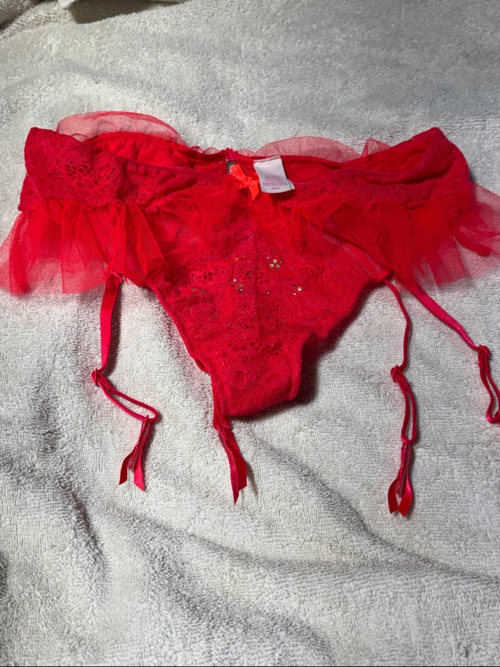 Victoria's Secret Dream Angels Red Lace High-Waist Thong w/garter clips 2014